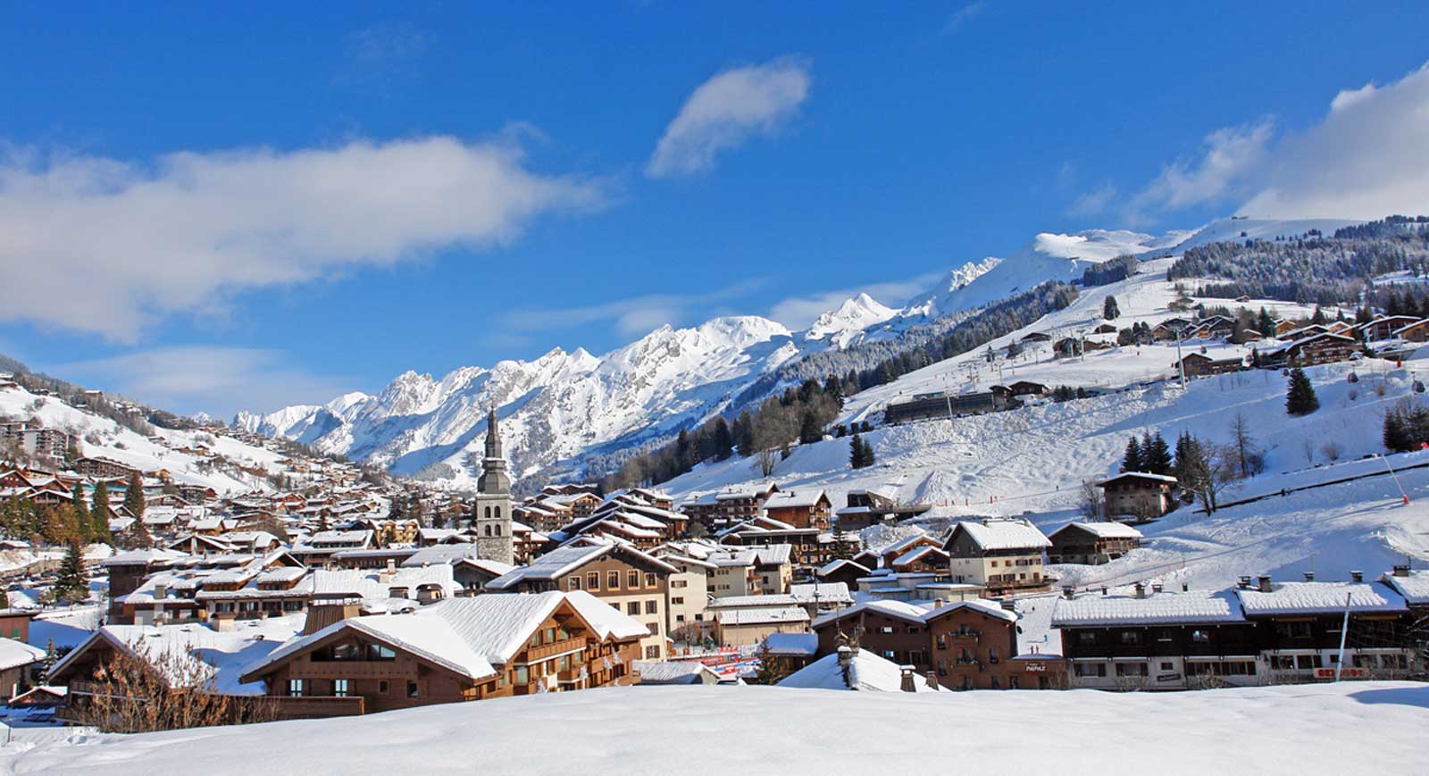 Taxi VTC Glieres Transfers Genève La Clusaz, transfert Genève Annecy, Genève Le Grand Bornand, aéroport de Genève Thônes.